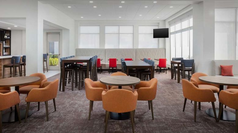 <b>Hilton Garden Inn Tuscaloosa Restaurant</b>. Images powered by <a href="https://iceportal.shijigroup.com/" title="IcePortal" target="_blank">IcePortal</a>.
