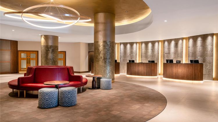 Hilton Birmingham Metropole Lobby
