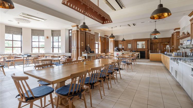 Hilton Puckrup Hall, Tewkesbury Restaurant