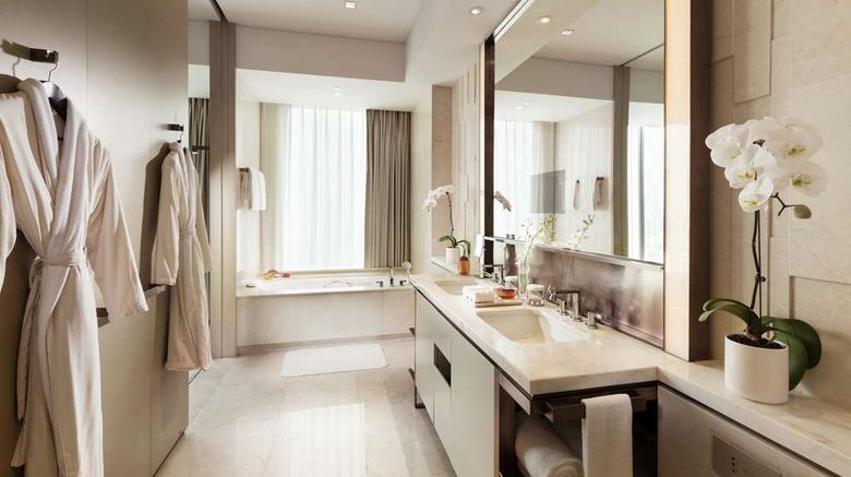 <b>Conrad Beijing Room</b>. Images powered by <a href="https://iceportal.shijigroup.com/" title="IcePortal" target="_blank">IcePortal</a>.