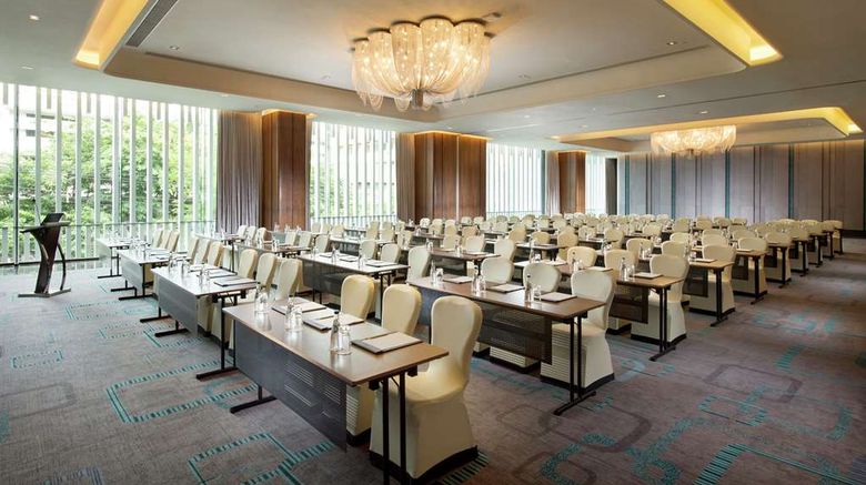 <b>DoubleTree by Hilton Sukhumvit Bangkok Meeting</b>. Images powered by <a href="https://iceportal.shijigroup.com/" title="IcePortal" target="_blank">IcePortal</a>.