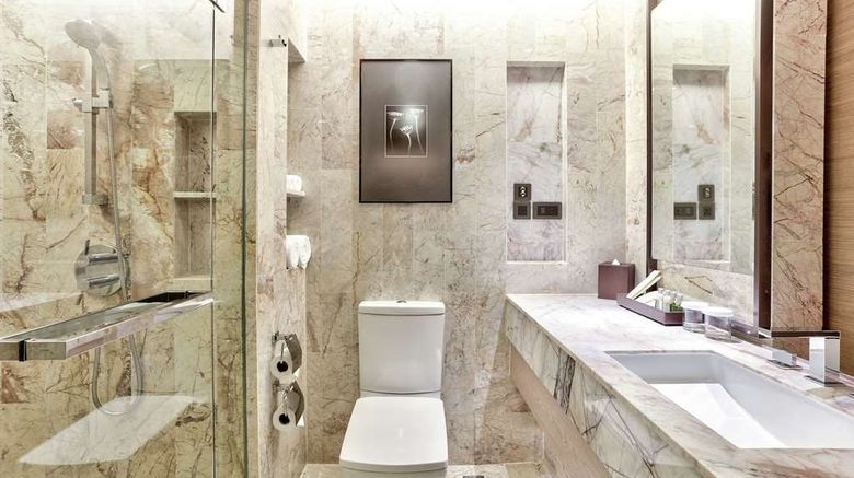<b>DoubleTree by Hilton Sukhumvit Bangkok Room</b>. Images powered by <a href="https://iceportal.shijigroup.com/" title="IcePortal" target="_blank">IcePortal</a>.