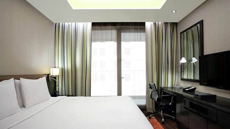 DoubleTree Suites by Hilton BLR ORR Room