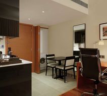 Hilton Bangalore Embassy GolfLinks Room