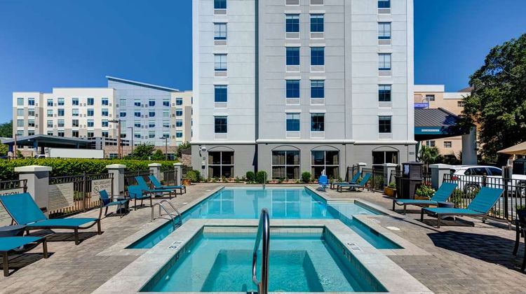 Hampton Inn Biloxi Pool