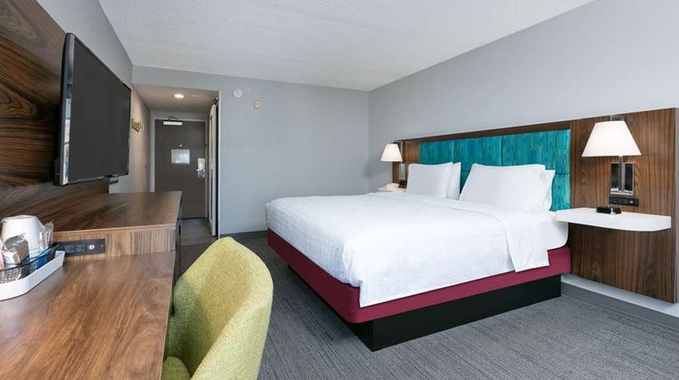 Hampton Inn Biloxi Room