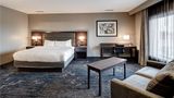 <b>DoubleTree by Hilton Bloomington Room</b>. Images powered by <a href="https://iceportal.shijigroup.com/" title="IcePortal" target="_blank">IcePortal</a>.