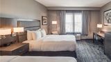 <b>DoubleTree by Hilton Bloomington Room</b>. Images powered by <a href="https://iceportal.shijigroup.com/" title="IcePortal" target="_blank">IcePortal</a>.