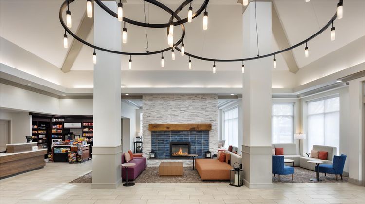 Hilton Garden Inn Bowling Green Lobby
