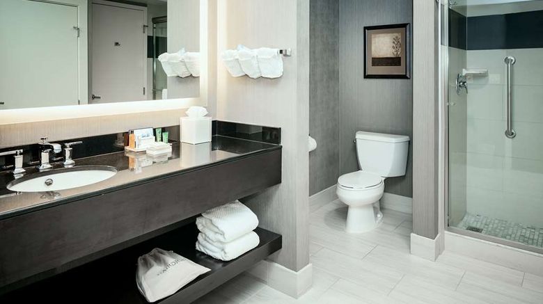 <b>Hilton Brentwood/Nashville Suites Room</b>. Images powered by <a href="https://iceportal.shijigroup.com/" title="IcePortal" target="_blank">IcePortal</a>.