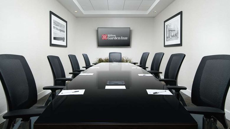 <b>Hilton Garden Inn Nashville/Franklin Meeting</b>. Images powered by <a href="https://iceportal.shijigroup.com/" title="IcePortal" target="_blank">IcePortal</a>.