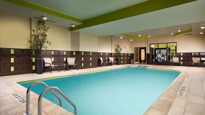 <b>Hilton Garden Inn Nashville/Franklin Pool</b>. Images powered by <a href="https://iceportal.shijigroup.com/" title="IcePortal" target="_blank">IcePortal</a>.