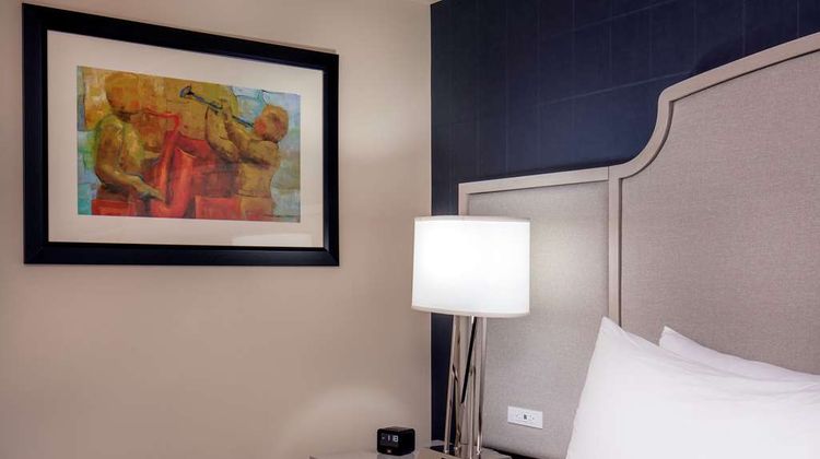 DoubleTree Nashville Downtown Room