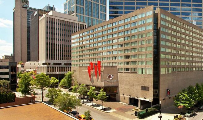 DoubleTree Nashville Downtown Exterior