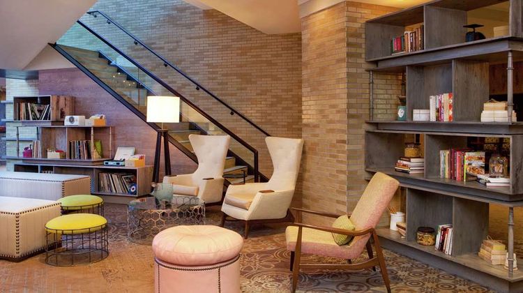 DoubleTree Nashville Downtown Lobby