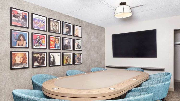 DoubleTree Suites Nashville Airport Room