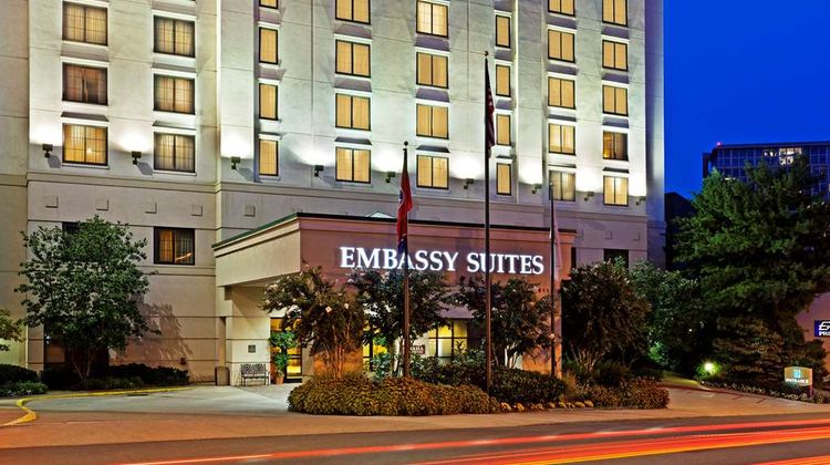 Embassy Suites by Hilton Vanderbilt Exterior