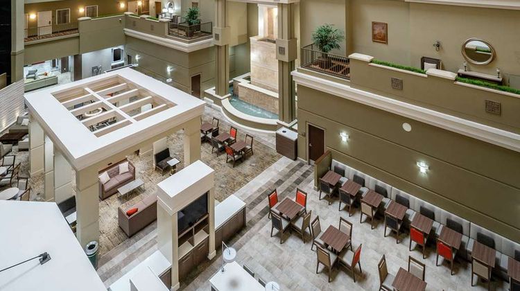 Embassy Suites by Hilton Vanderbilt Lobby