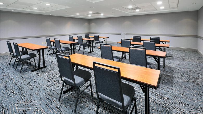<b>Embassy Suites Nashville Cool Springs Meeting</b>. Images powered by <a href="https://iceportal.shijigroup.com/" title="IcePortal" target="_blank">IcePortal</a>.