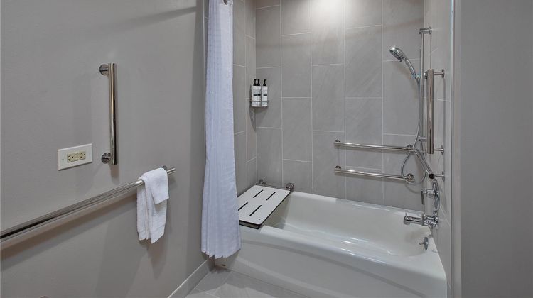 Embassy Suites Nashville Cool Springs Room
