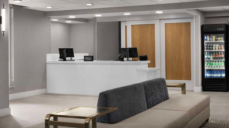 <b>Homewood Suites by Hilton Nashville-Airp Lobby</b>. Images powered by <a href="https://iceportal.shijigroup.com/" title="IcePortal" target="_blank">IcePortal</a>.