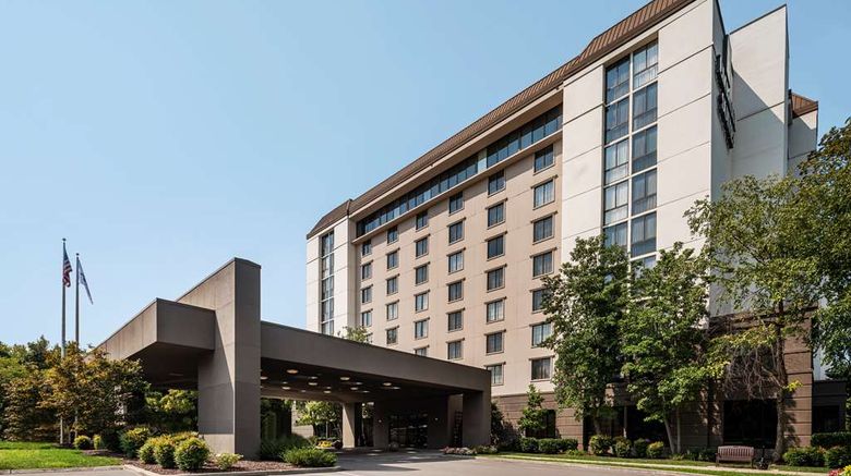 Embassy Suites Hotel Nashville Airport Exterior. Images powered by <a href="https://iceportal.shijigroup.com" target="_blank" rel="noopener">Ice Portal</a>.