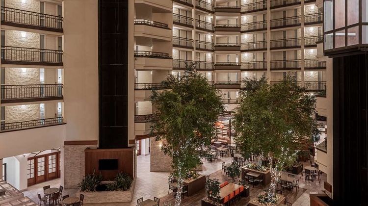 Embassy Suites Hotel Nashville Airport Lobby