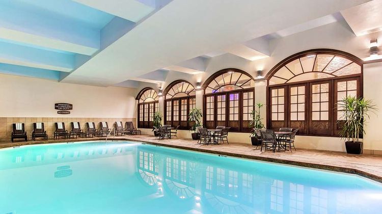 Embassy Suites Hotel Nashville Airport Pool