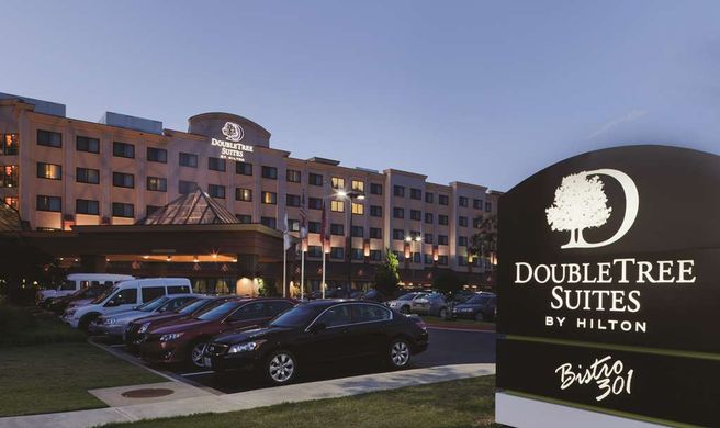 DoubleTree Suites Bentonville Exterior