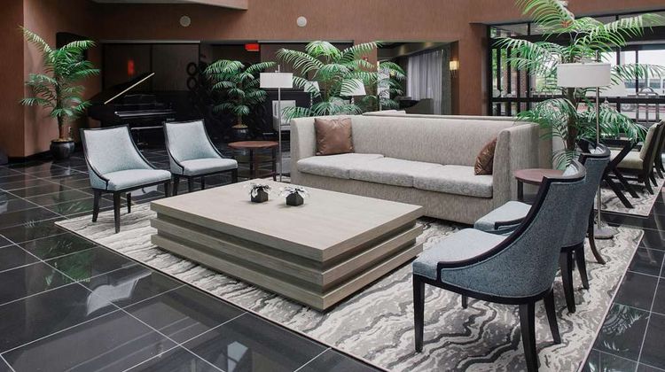 DoubleTree Suites Bentonville Lobby