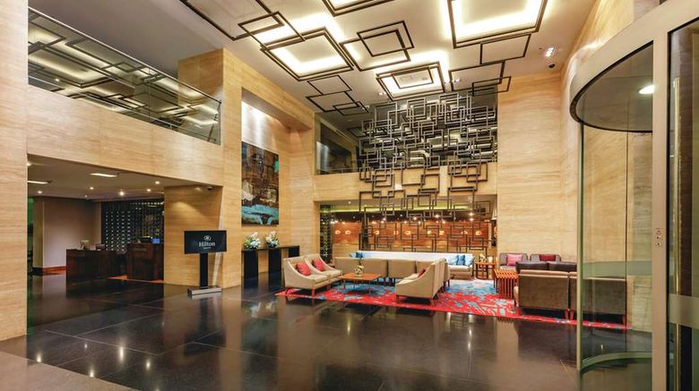 <b>Hilton Bogota Lobby</b>. Images powered by <a href="https://iceportal.shijigroup.com/" title="IcePortal" target="_blank">IcePortal</a>.