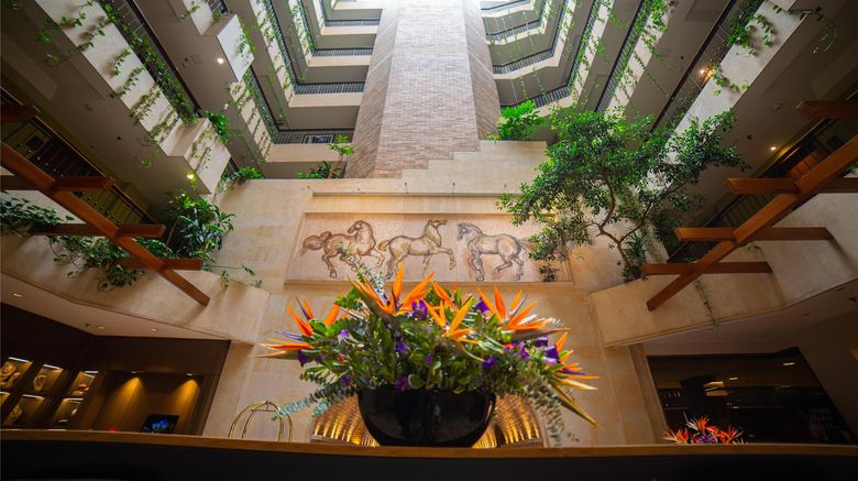 <b>Embassy Suites by Hilton Bogota Lobby</b>. Images powered by <a href="https://iceportal.shijigroup.com/" title="IcePortal" target="_blank">IcePortal</a>.