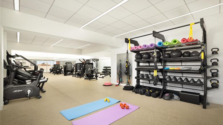 <b>Hilton Boston Back Bay Health</b>. Images powered by <a href="https://iceportal.shijigroup.com/" title="IcePortal" target="_blank">IcePortal</a>.