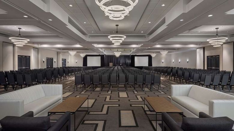 <b>Hilton Boston/Woburn Meeting</b>. Images powered by <a href="https://iceportal.shijigroup.com/" title="IcePortal" target="_blank">IcePortal</a>.