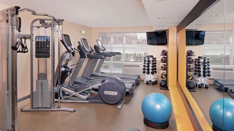 DoubleTree by Hilton Boston Bayside Health
