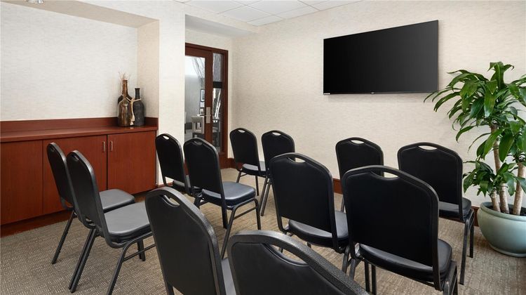 DoubleTree by Hilton Boston Bayside Meeting