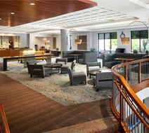 DoubleTree by Hilton Boston-Downtown Lobby