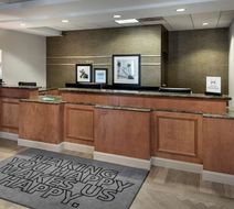 Hampton Inn Boston-Logan Airport Lobby