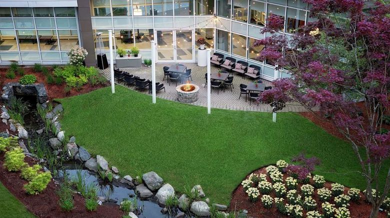 <b>Embassy Suites Hilton Boston Marlborough Exterior</b>. Images powered by <a href="https://iceportal.shijigroup.com/" title="IcePortal" target="_blank">IcePortal</a>.
