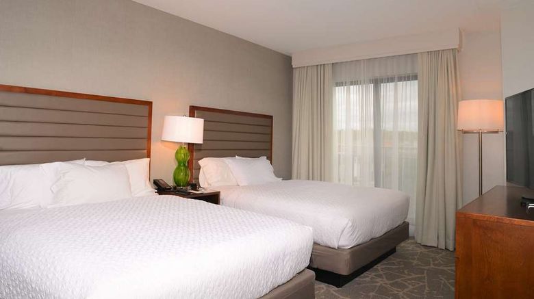 <b>Embassy Suites Hilton Boston Marlborough Room</b>. Images powered by <a href="https://iceportal.shijigroup.com/" title="IcePortal" target="_blank">IcePortal</a>.