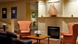 DoubleTree by Hilton Boston North Shore Lobby
