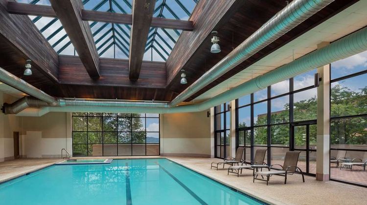 DoubleTree by Hilton Boston North Shore Pool