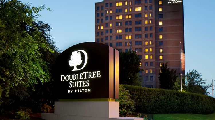 DoubleTree Suites Hotel Boston-Cambridge Exterior