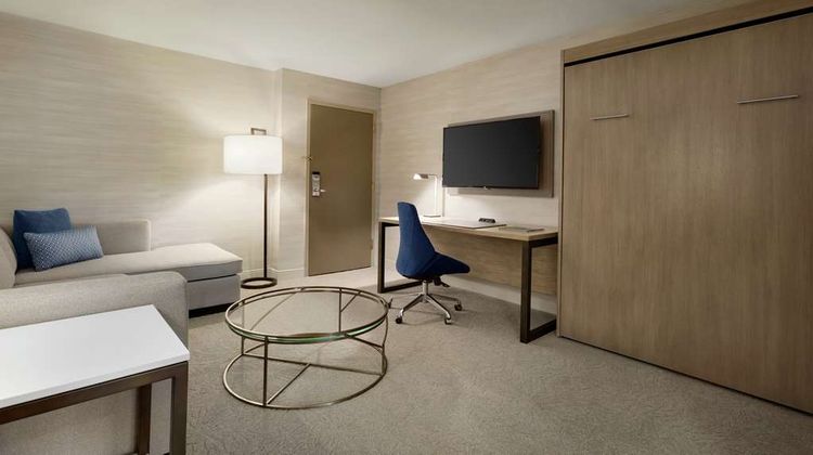 DoubleTree Suites Hotel Boston-Cambridge Room