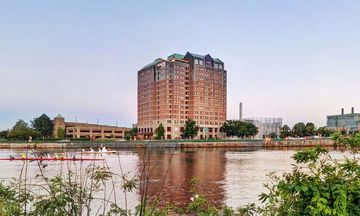 DoubleTree Suites Hotel Boston-Cambridge