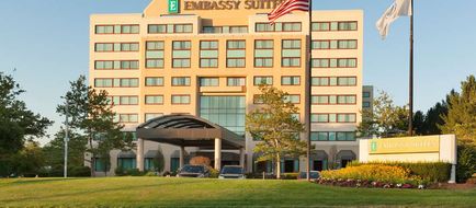 Embassy Suites Boston-Waltham Exterior