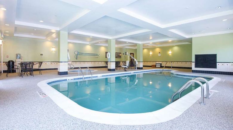 <b>Hampton Inn Brattleboro Pool</b>. Images powered by <a href="https://iceportal.shijigroup.com/" title="IcePortal" target="_blank">IcePortal</a>.