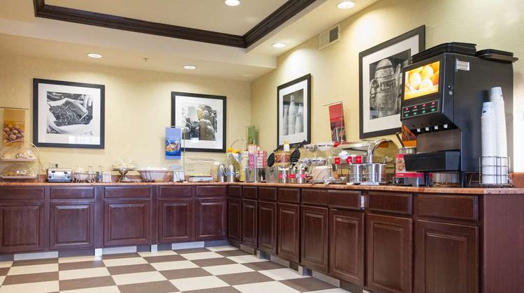 Hampton Inn Brattleboro Restaurant
