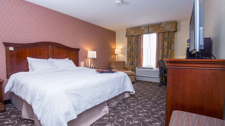 Hampton Inn Brattleboro Room