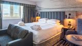 DoubleTree by Hilton Bristol South Room
